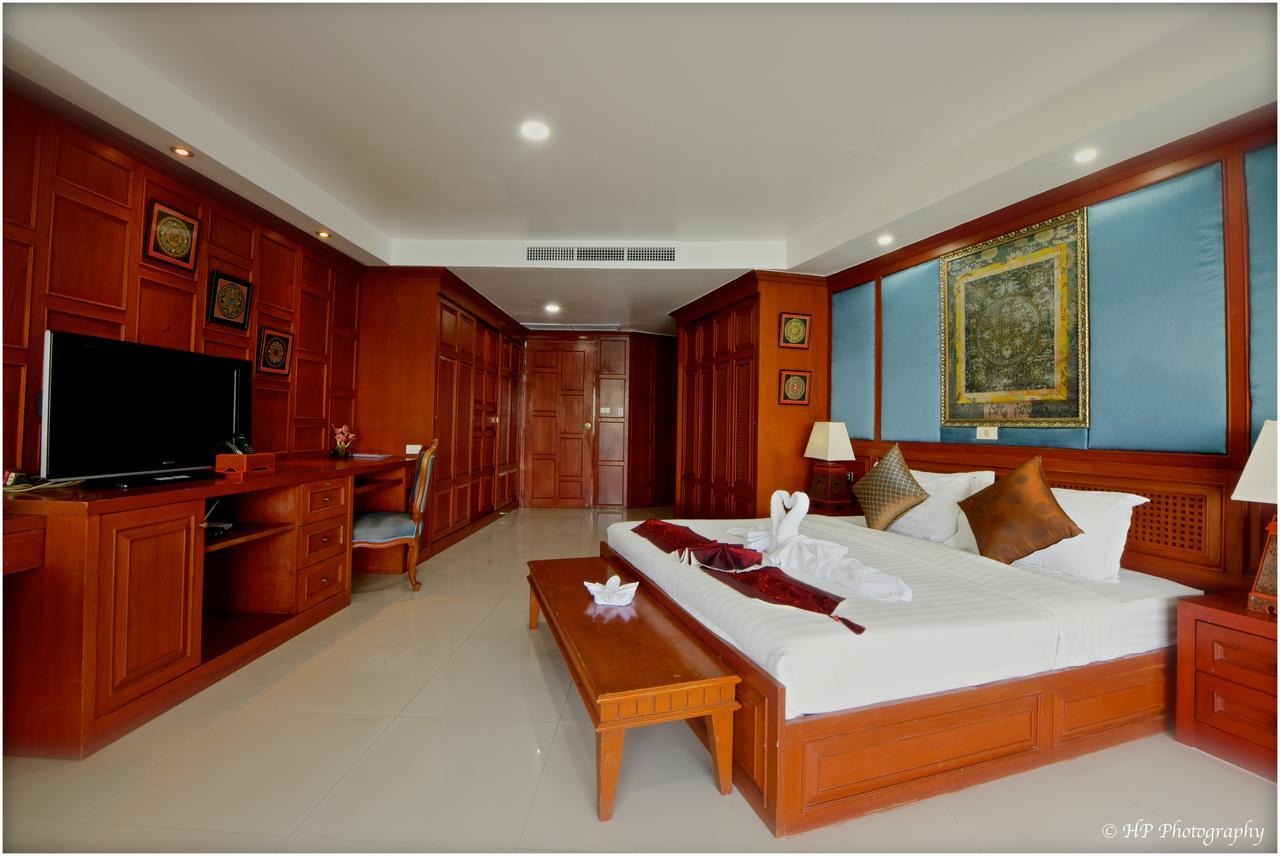 Villa Regtuk Patong Exterior foto